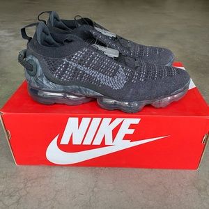 Nike Air Vapormax 2020 fly knit dark grey